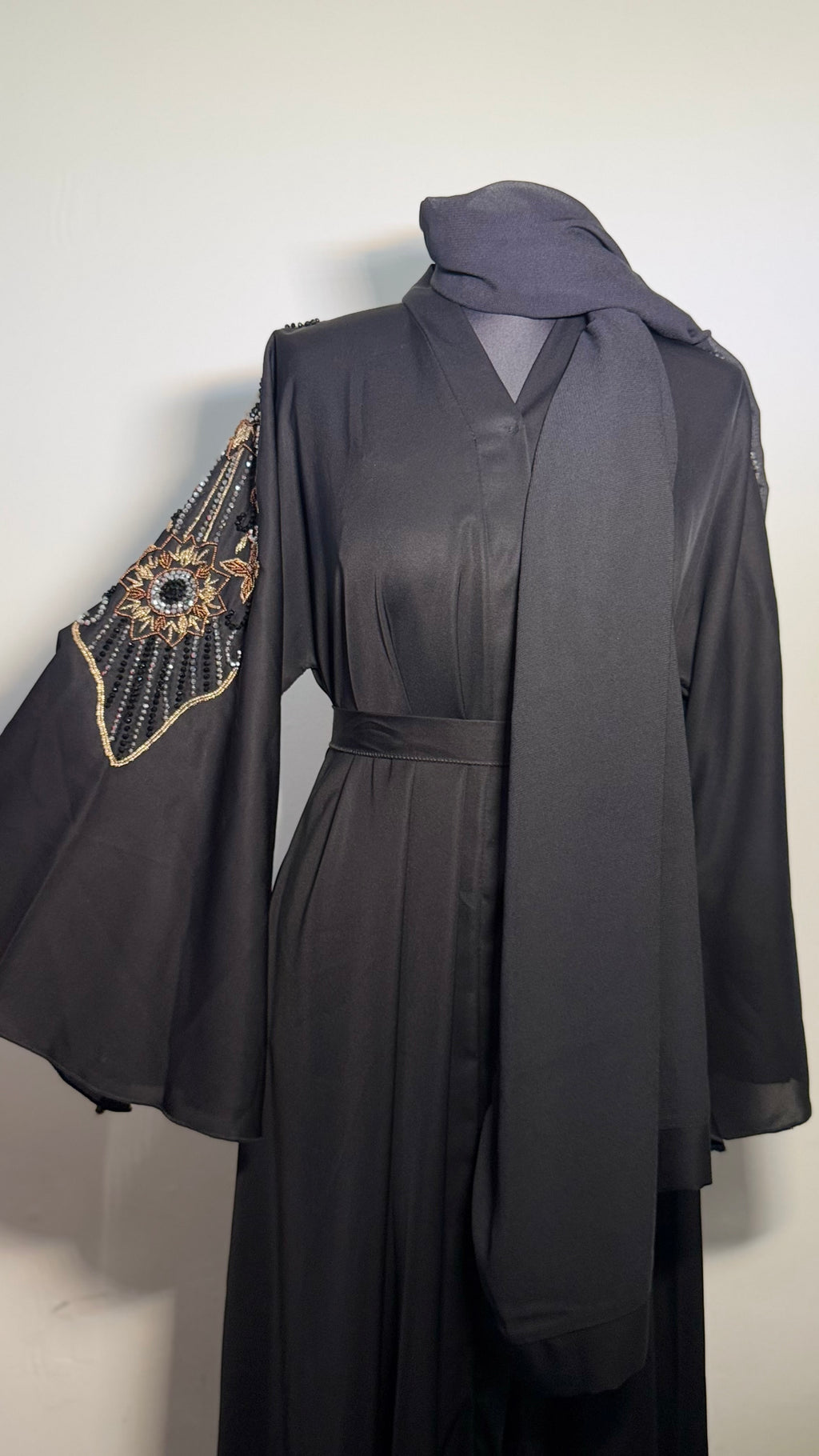 Elegant Black Abaya Dress – Modest Maxi with Back Detail & Embellished Sleeves, Belted