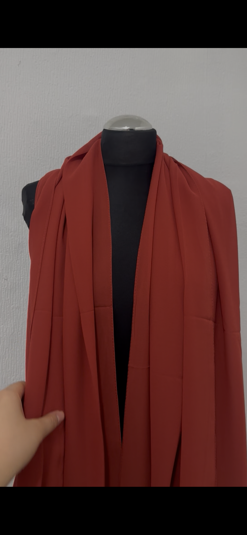 Crepe Hijab Scarf – Lightweight Soft Wrap – Solid Colour Shawl