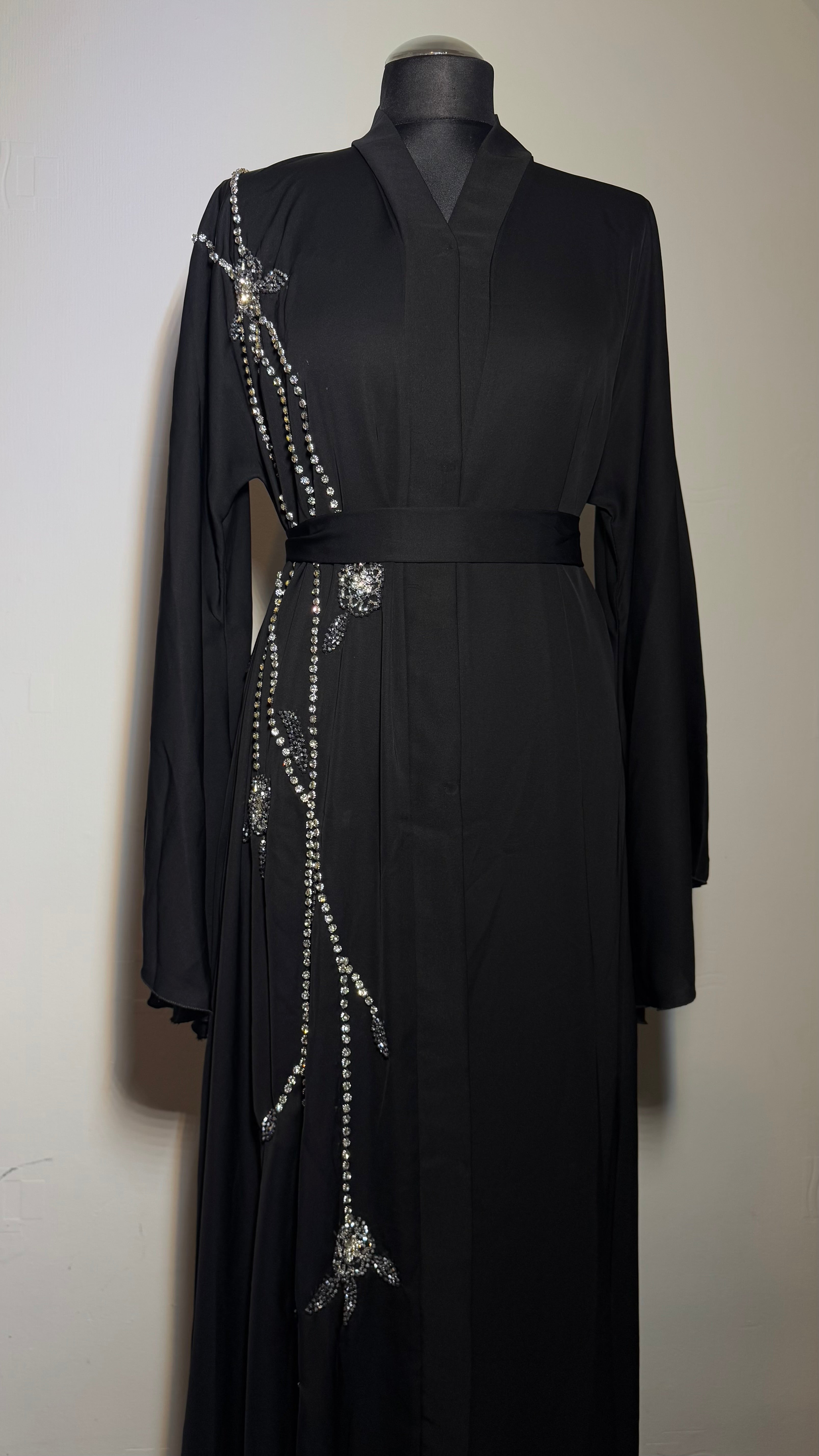 Luxury Handmade Black Abaya with Embroidery – Dubai Style , Elegant Eid Outfit, Modest Evening Dress
