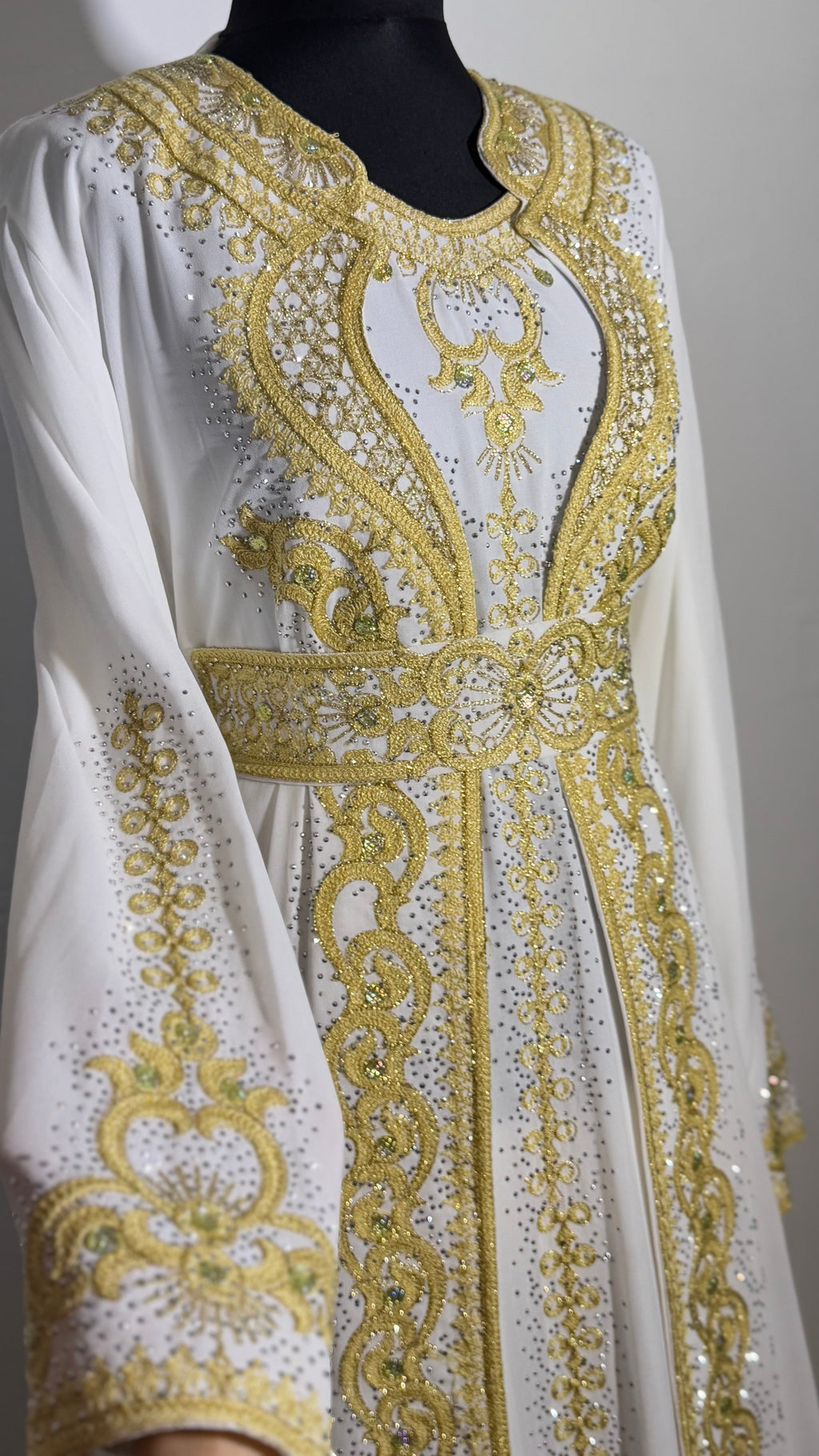 Luxury White & Gold Kaftan | Hand Embellished Moroccan Dress | Elegant Eid Wedding Abaya | Modest Maxi Dress with Belt