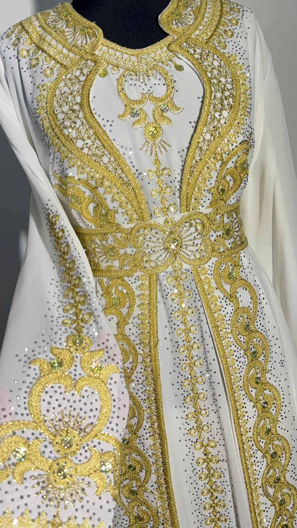 Luxury White & Gold Kaftan | Hand Embellished Moroccan Dress | Elegant Eid Wedding Abaya | Modest Maxi Dress with Belt