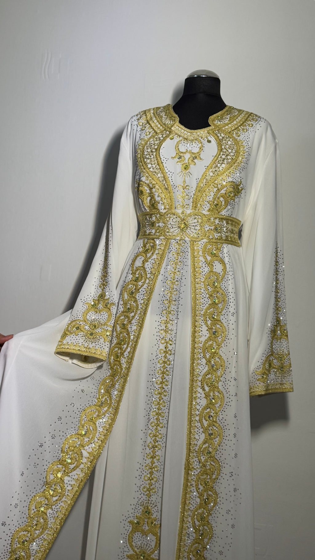 Luxury White & Gold Kaftan | Hand Embellished Moroccan Dress | Elegant Eid Wedding Abaya | Modest Maxi Dress with Belt