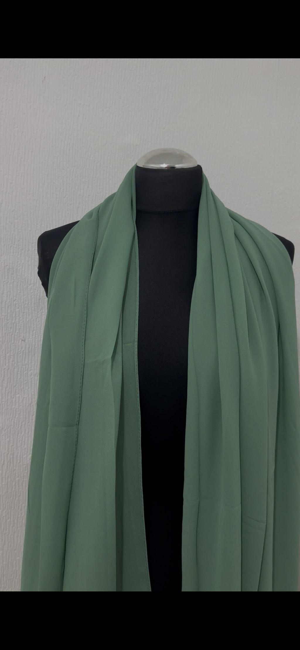 Crepe Hijab Scarf – Lightweight Soft Wrap – Solid Colour Shawl